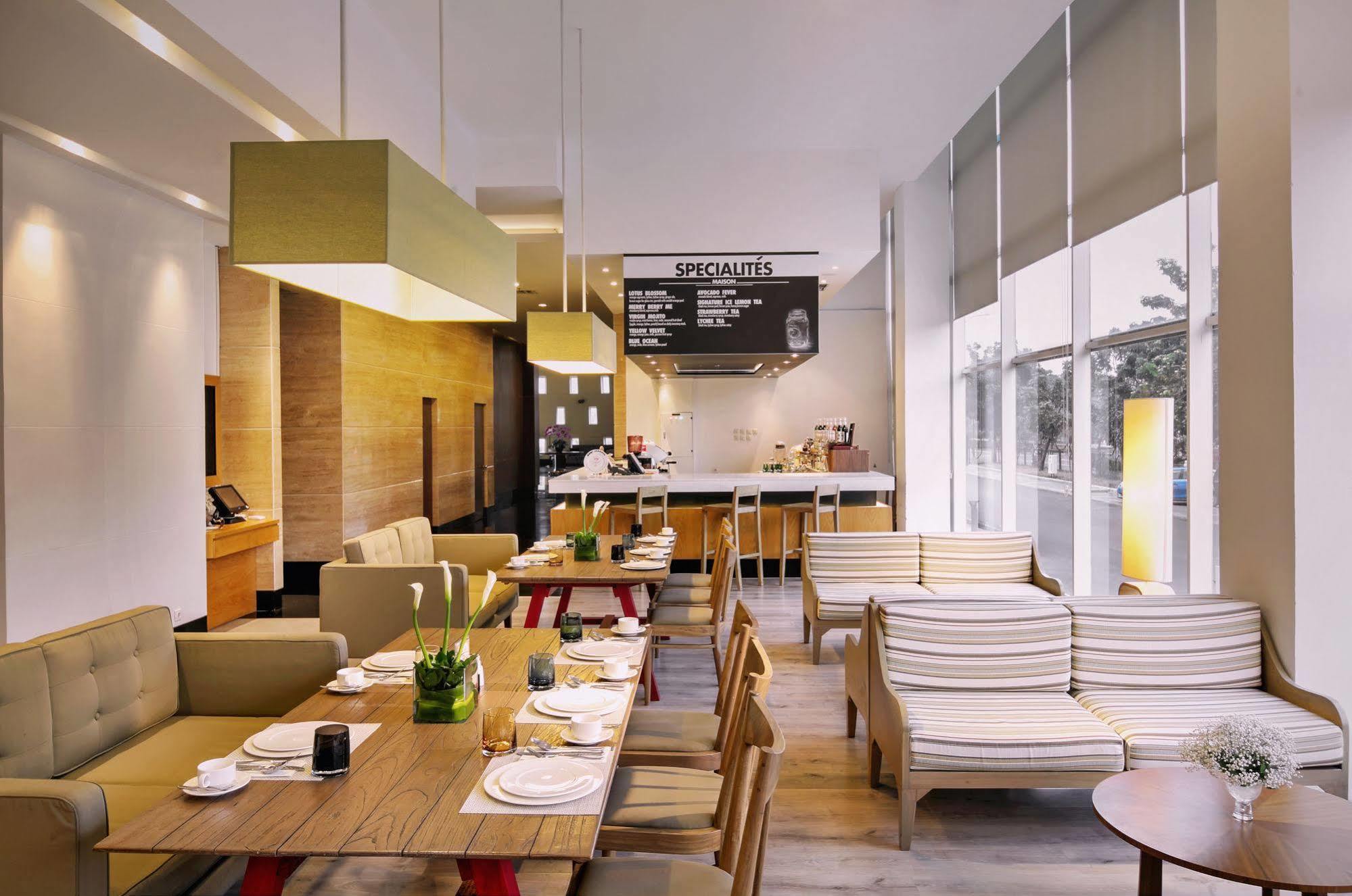 D'Primahotel Tangerang Exterior foto